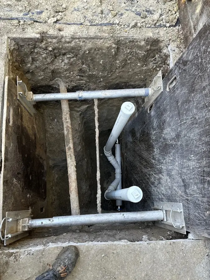Experienced plumber completing Gas Line Repair work in Sweden
